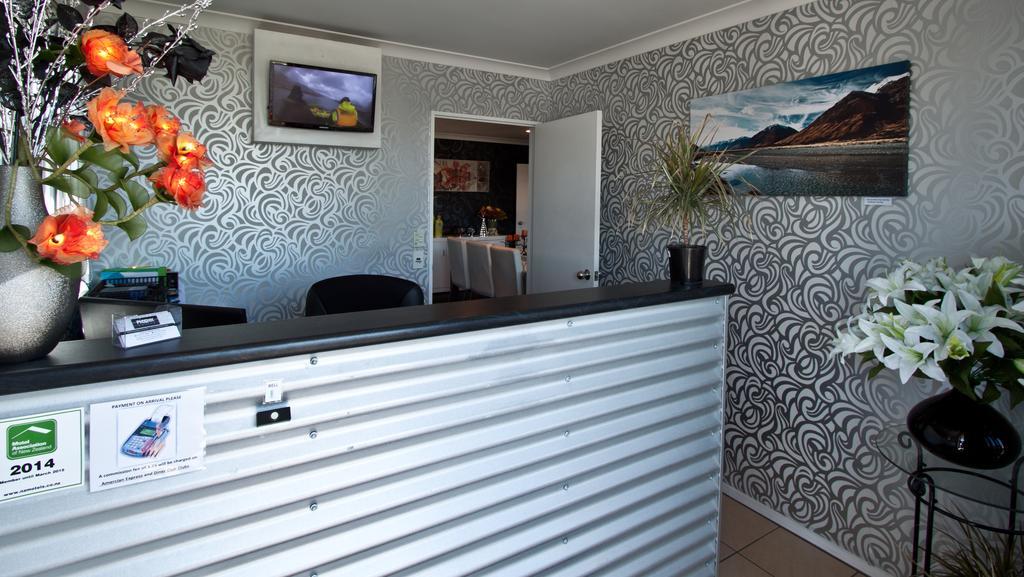 Phoenix Motels Temuka Exterior foto