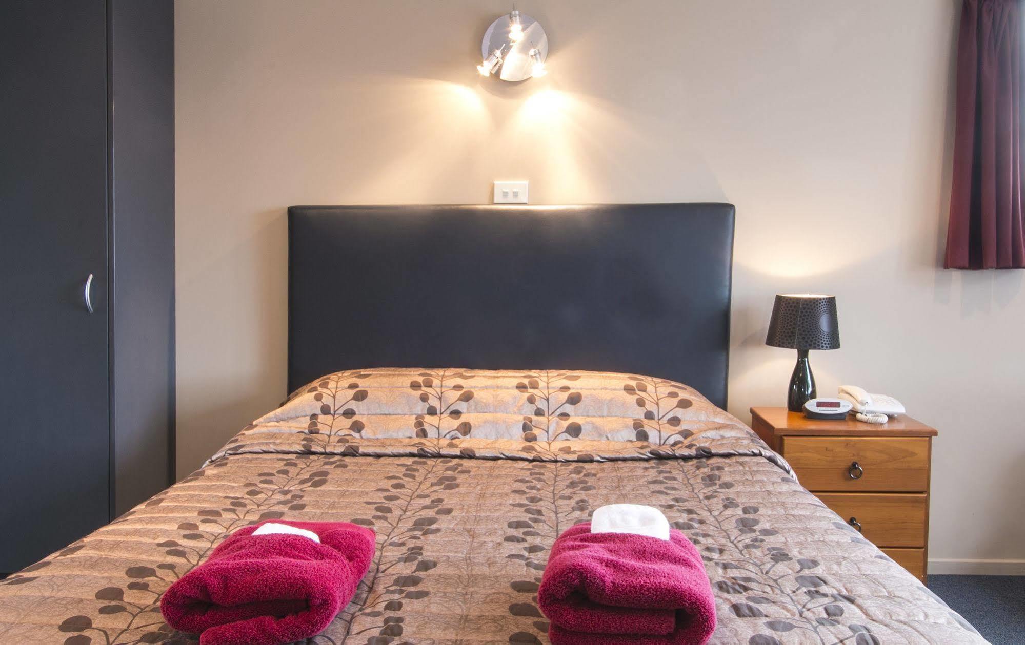 Phoenix Motels Temuka Exterior foto