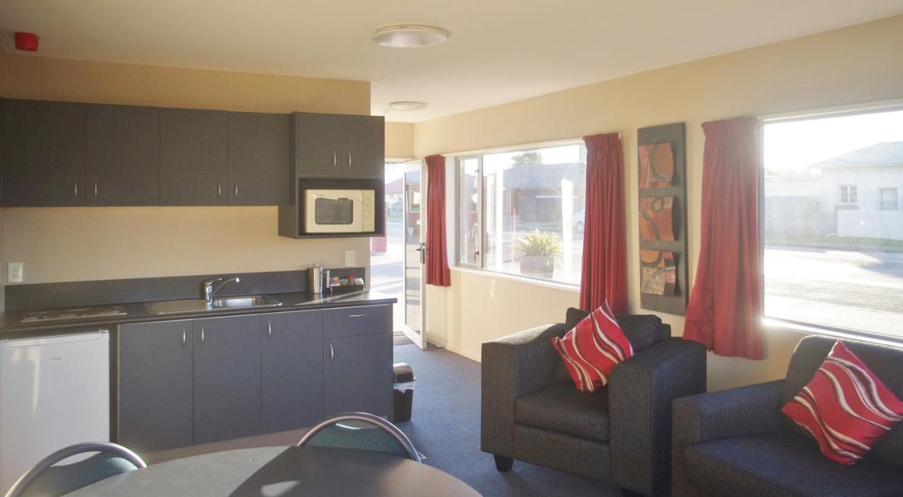 Phoenix Motels Temuka Exterior foto